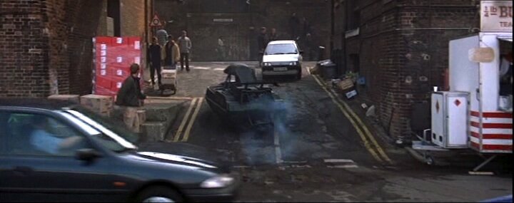 The World Is Not Enough boat land The World Is Not Enough boat land