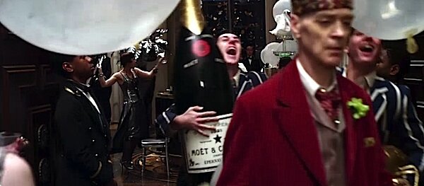 The Great Gatsby giant bottle The Great Gatsby giant bottle