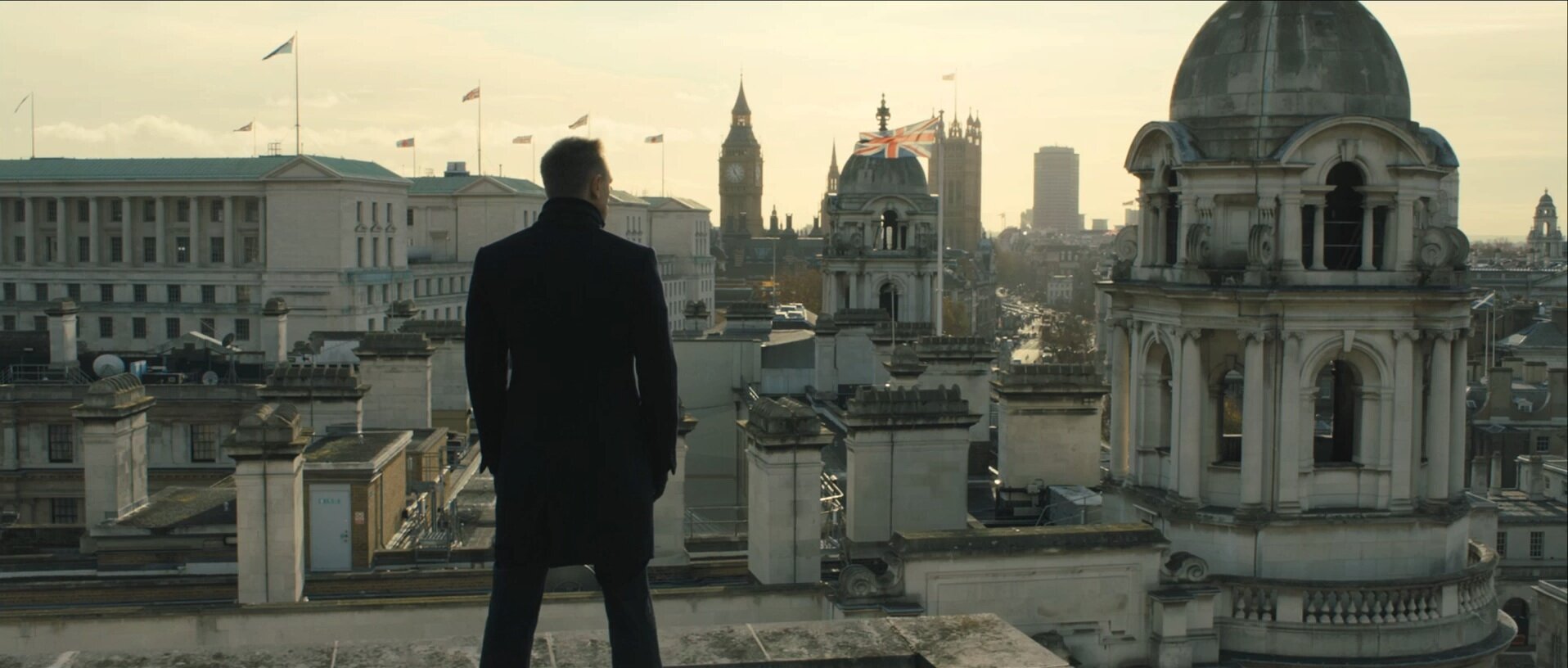 Skyfall teaser trailer - London Skyfall teaser trailer - London