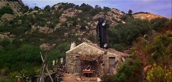 Jaws The Spy Who Loved Me car off clif into house Jaws The Spy Who Loved Me car off clif into house